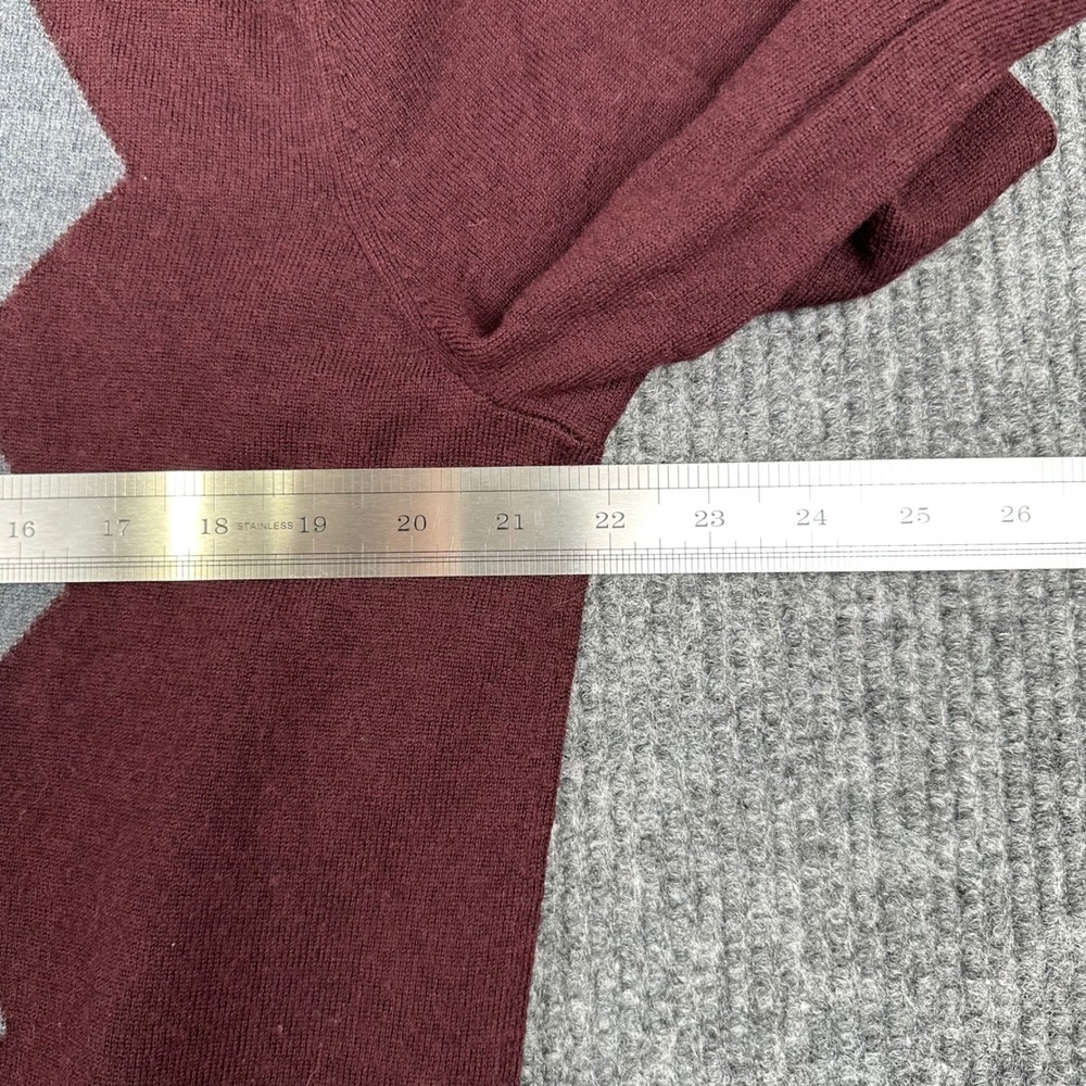 Banana Republic Sweater Mens L Burgundy Argyle Extra Fine Merino Wool V-Neck - Picture 12 of 14